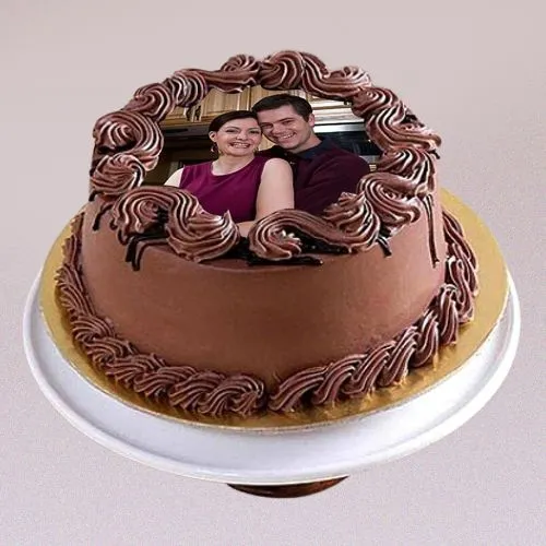An antigravity rajnigandha cake for... - Ginni's Cake Studio | Facebook