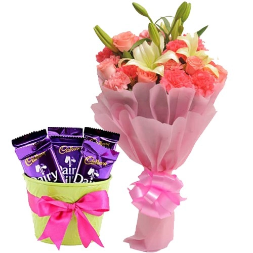 Order Chocolate Bouquet for Sis Combo Online, Price Rs.2045