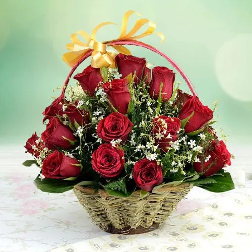 Birthday Flowers - Red Roses Basket Retailer from Delhi