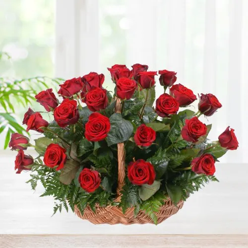 Birthday Flowers - Red Roses Basket Retailer from Delhi